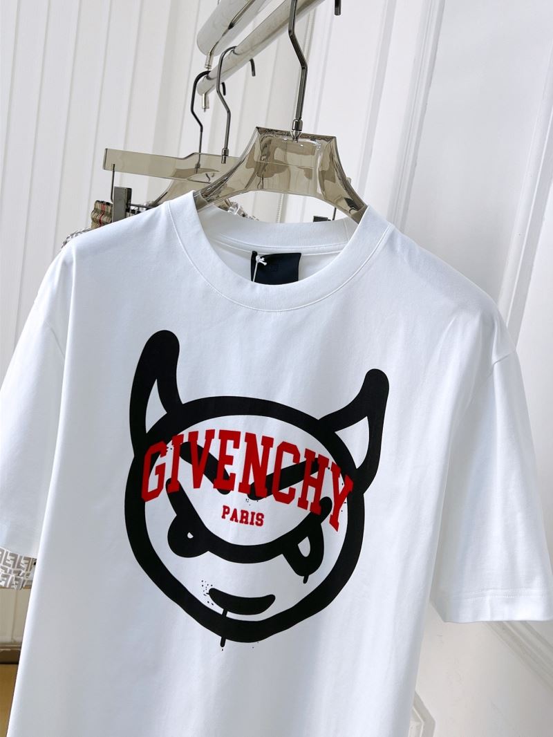 Givenchy T-Shirts